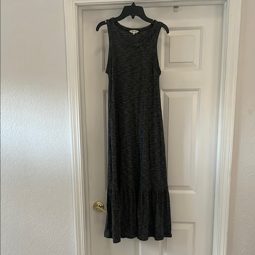 Madewell Sleeveless Black Maxi Dress